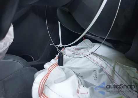 2017 Ford Focus из США, поврежденный, VIN WF0DP3TH8H4118704